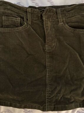 Women’s Corduroy Skirt in Olive Green